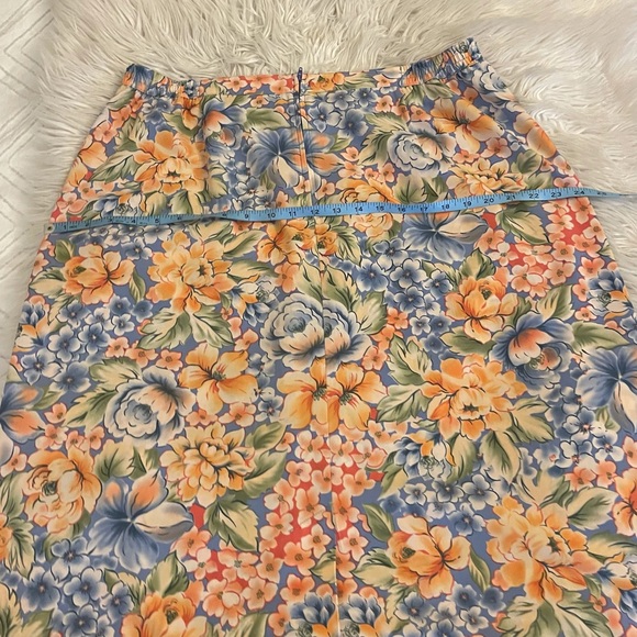 Vintage | 2 piece | Floral suit - Picture 15 of 16